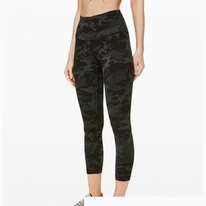 Lululemon Align Crop 21” size 4